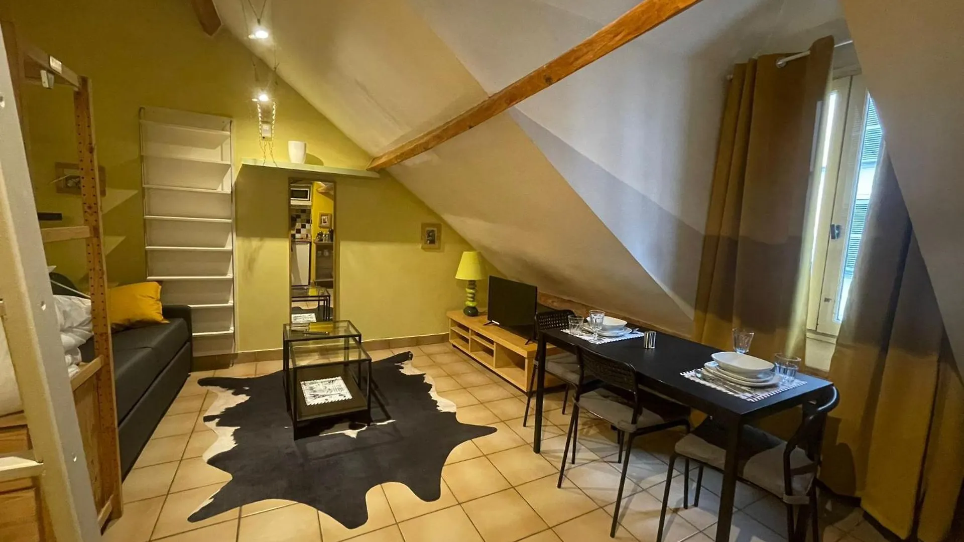 Apartment Montmartre Sacre Coeur - Martyrs Paris